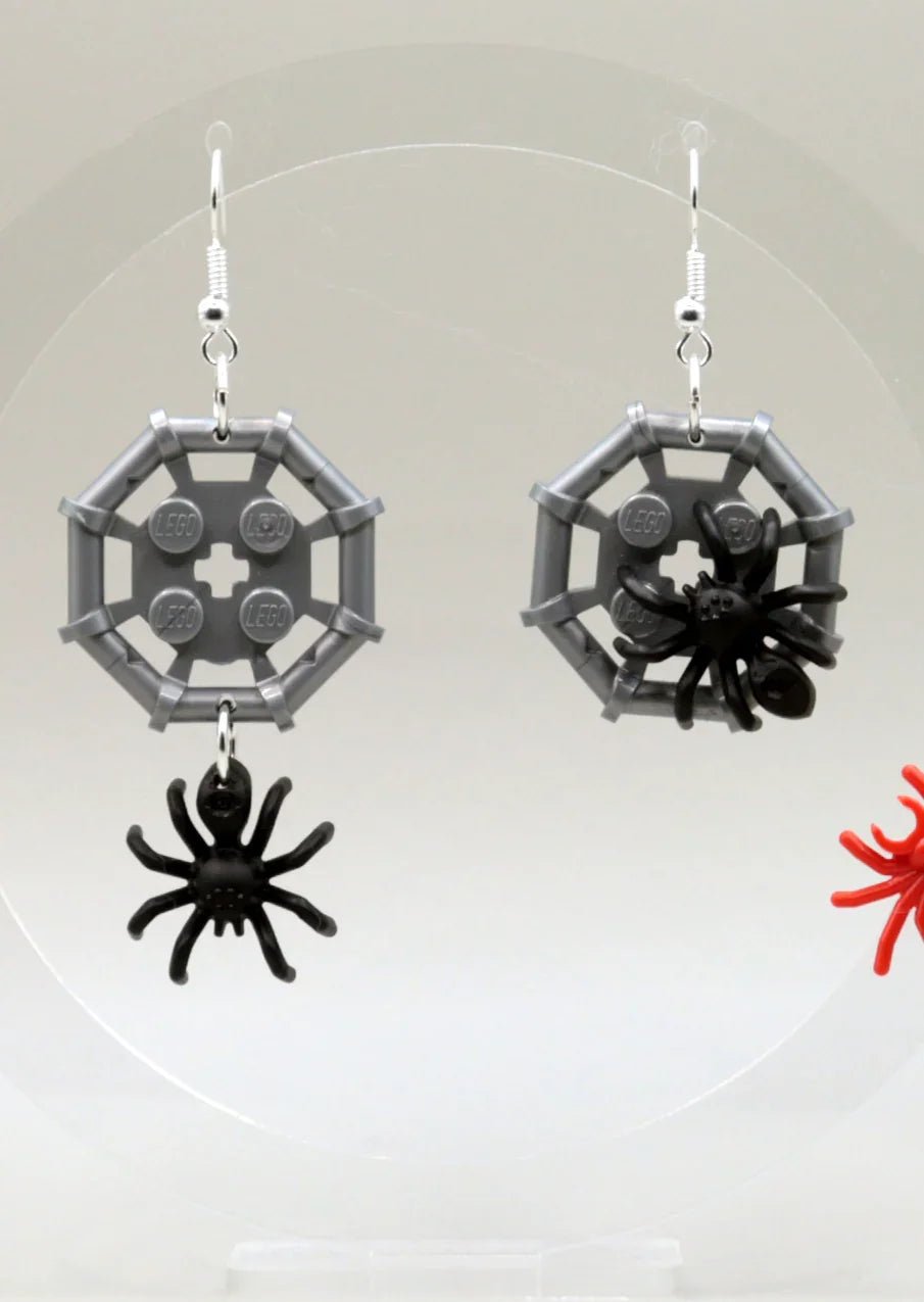 Flat Silver Web