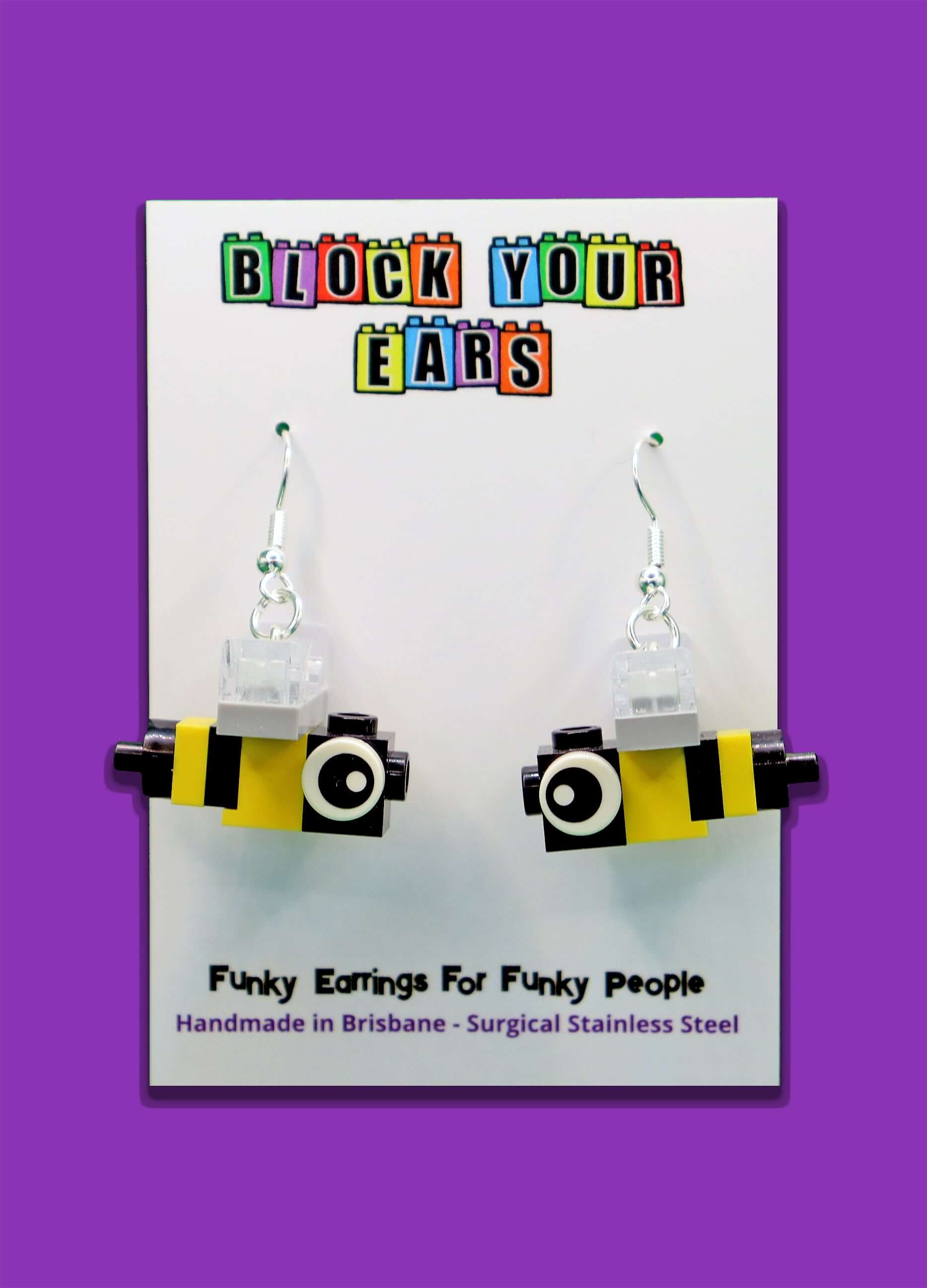 Cute handmade bee earrings in yellow and black - Main card